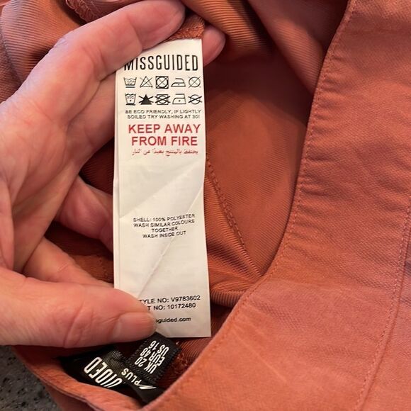 MISSGUIDED *NWT* Twill Utility Shorts - Picture 12 of 12